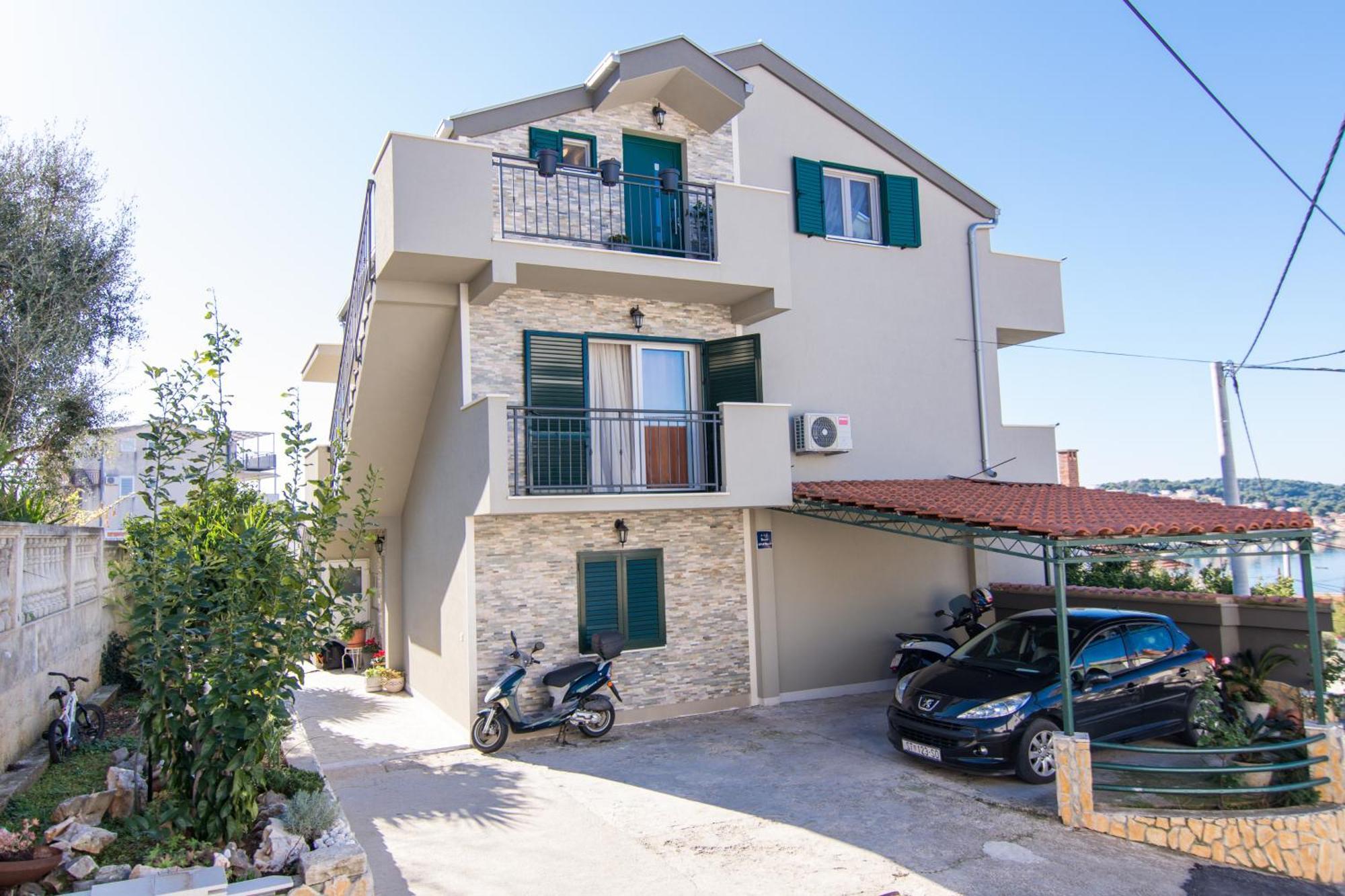 Apartment With A Parking Space Okrug Gornji, Ciovo - 22799 Trogir